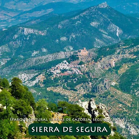 La Vieja Parra * La Puerta de Segura